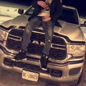 Meet your Posher, Johnny